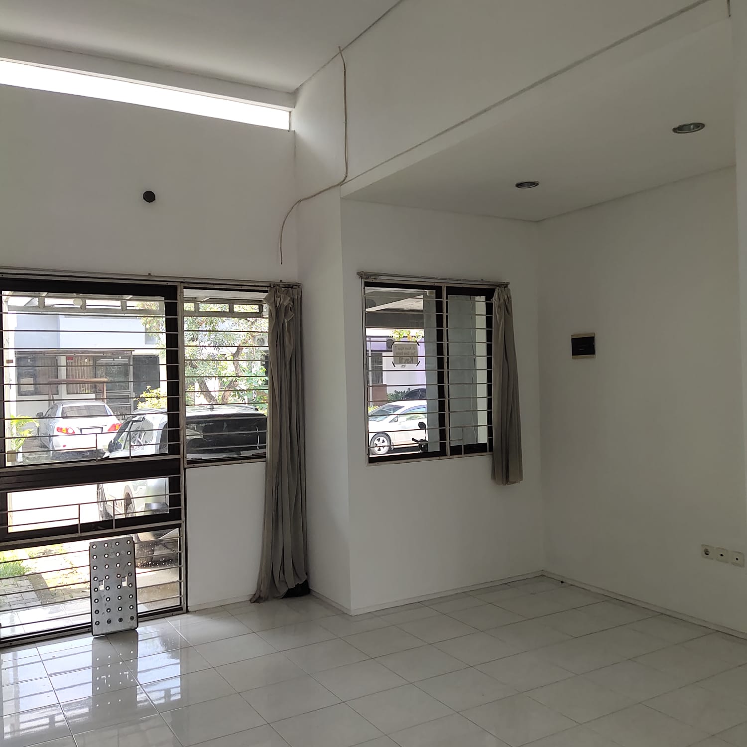  Rumah Disewakan di Cluster Elysium Lippo Cikarang